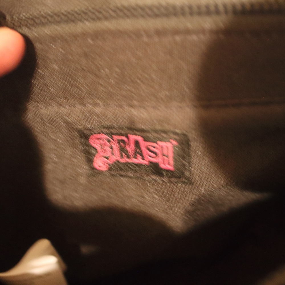1 LEFT/RED/NWT BRASH "LOVE" CROSSBODY ADJ STRAP - Picture 2 of 5